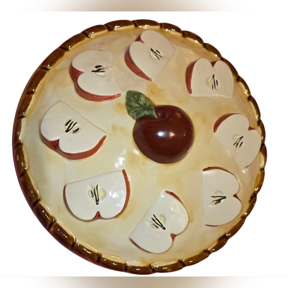 Vtg Ceramic Apple Pie Plate With Lid Made In Portugal - Picture 2 of 7